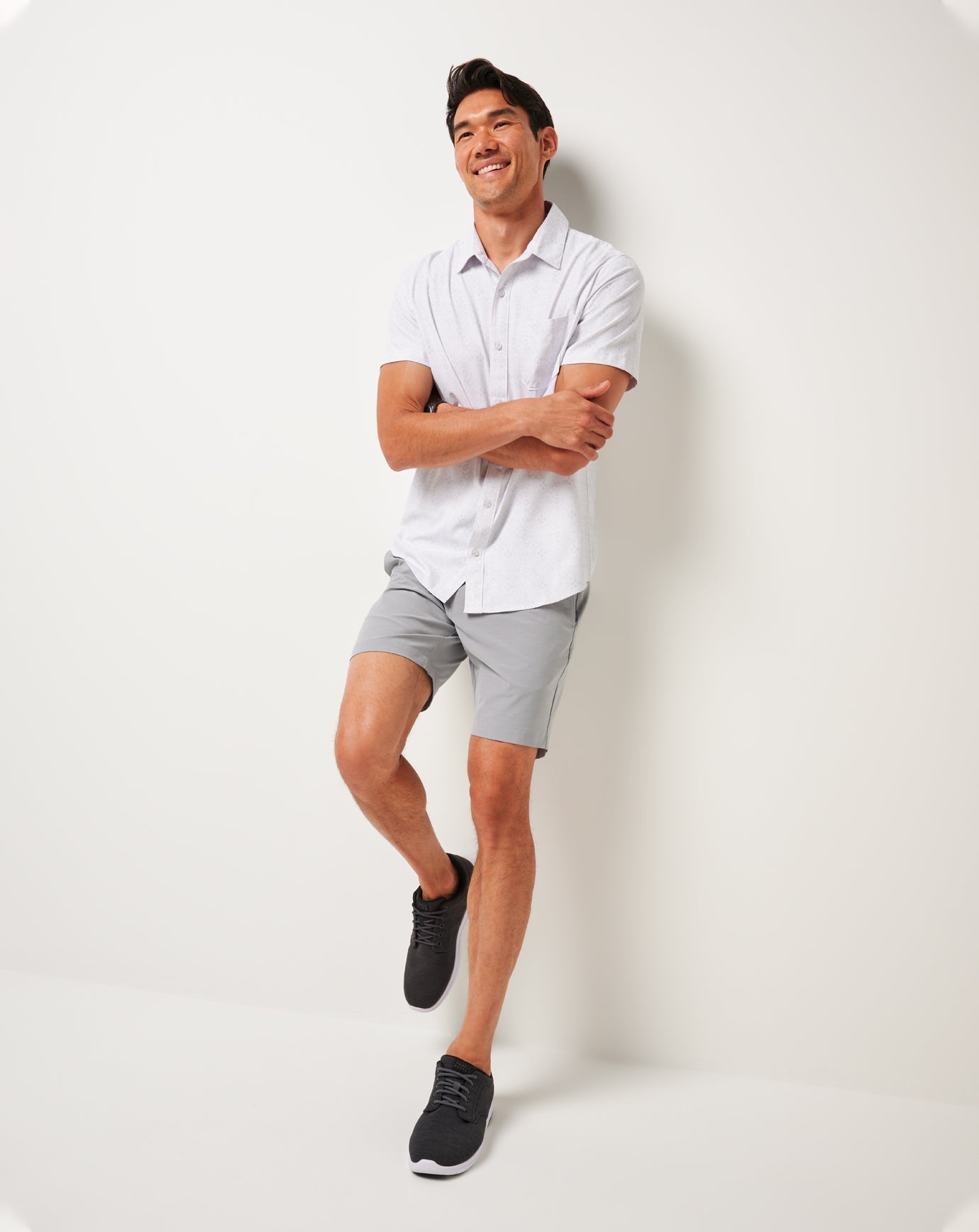 Men Techwoven Acropolis Button-Up