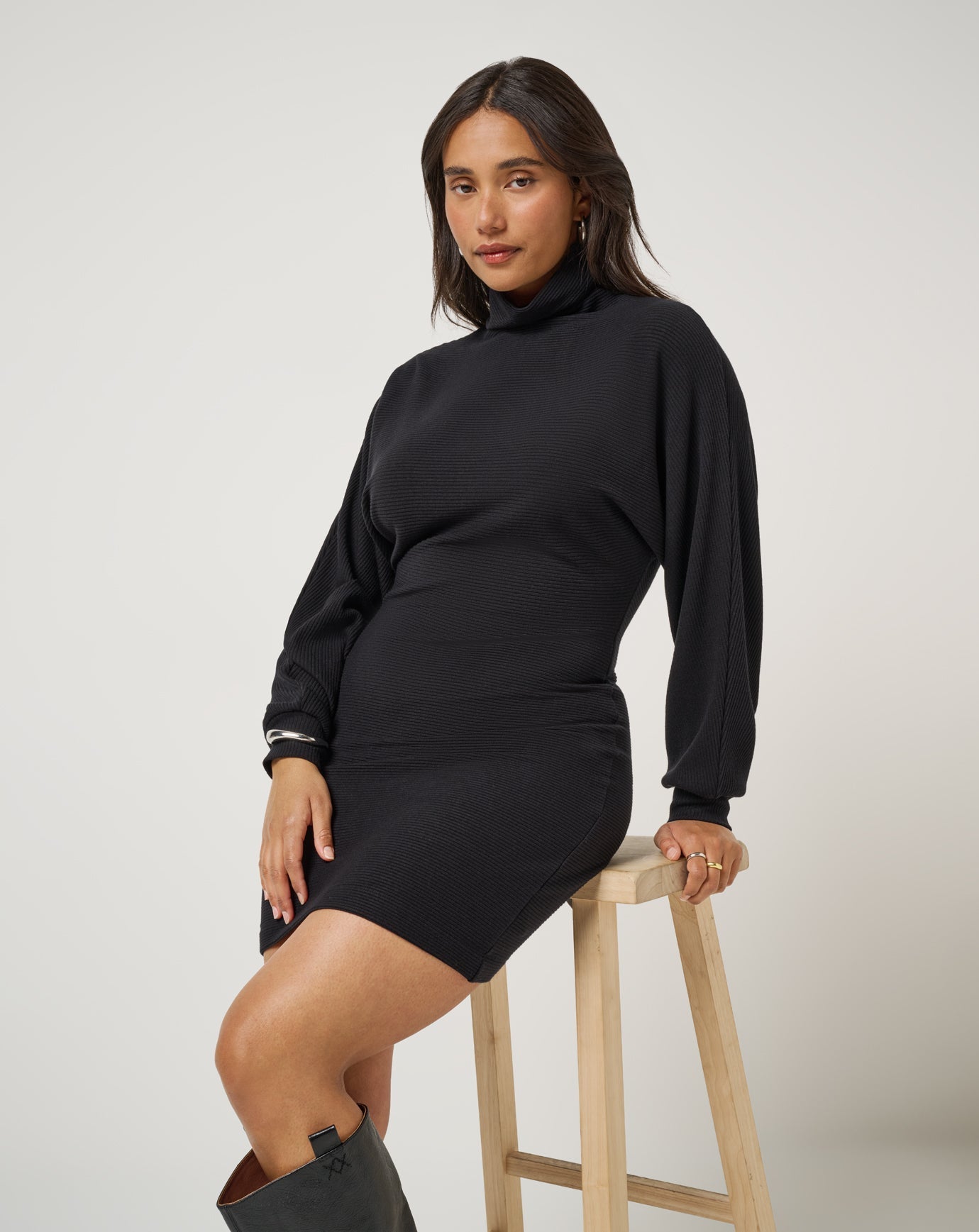 Women Evening Retreat Dress