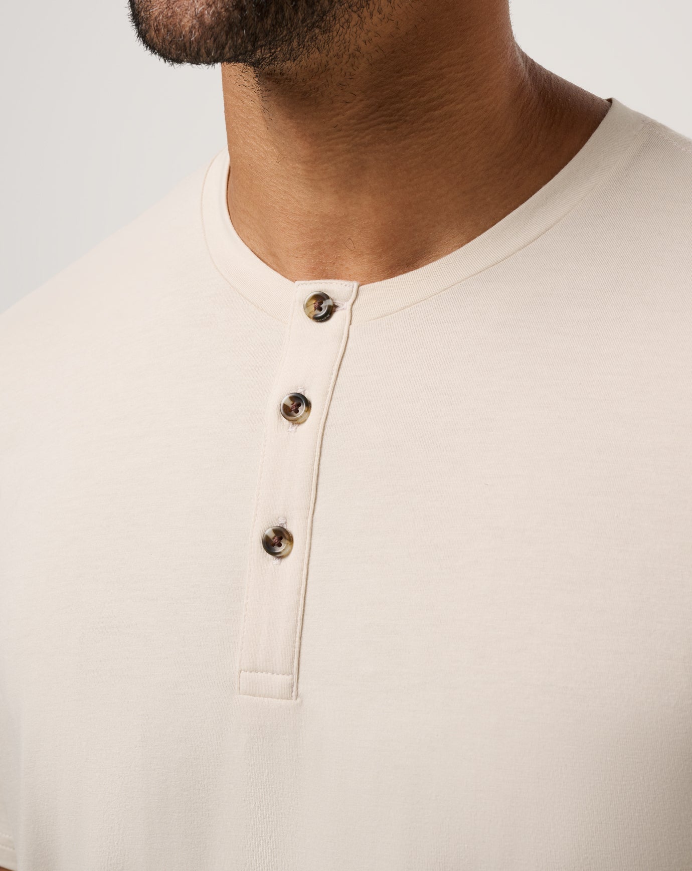 Men Cloud Henley Tee