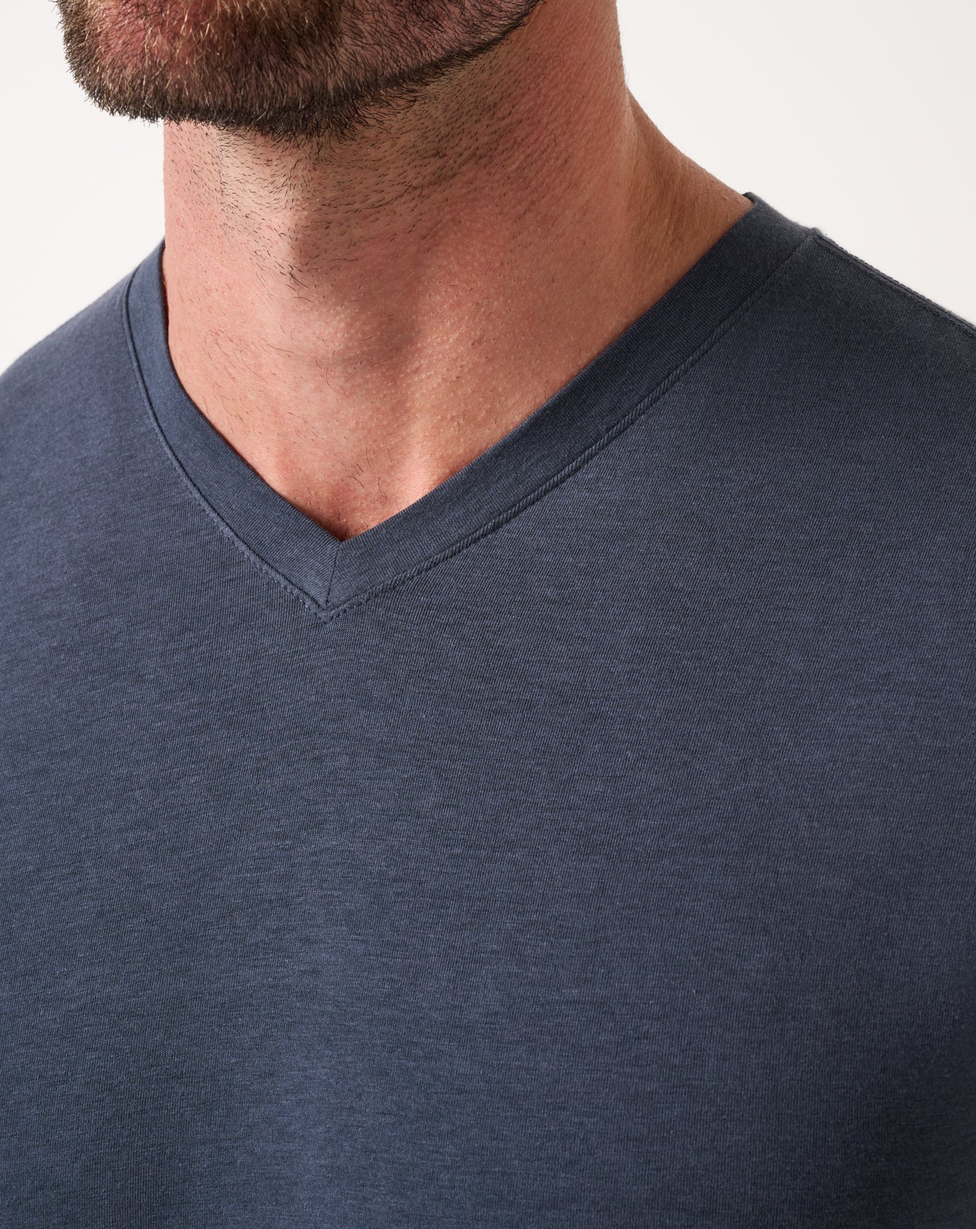 Men Cloud V-Neck Tee