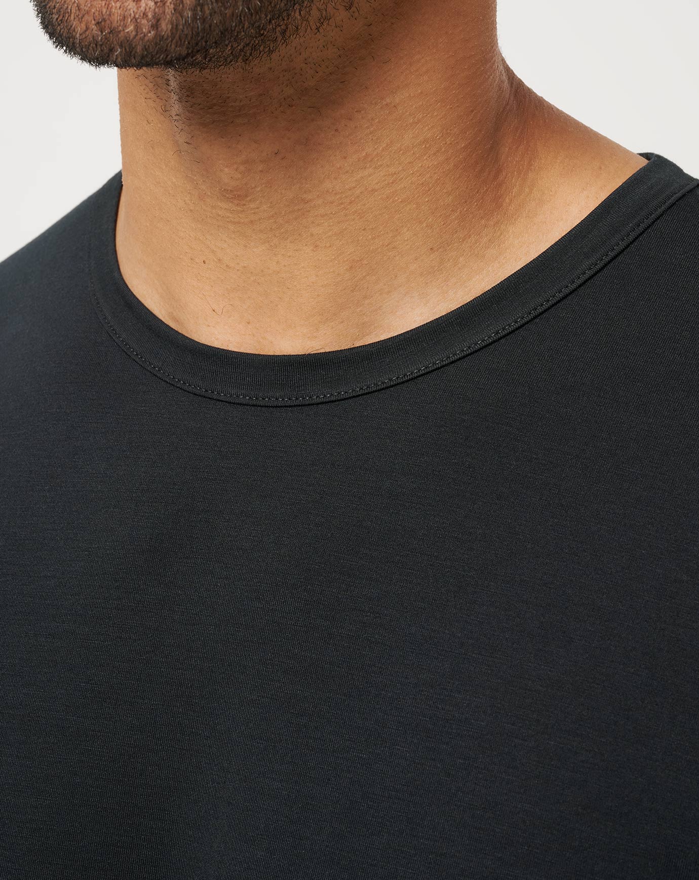 Men Long Holiday Tee