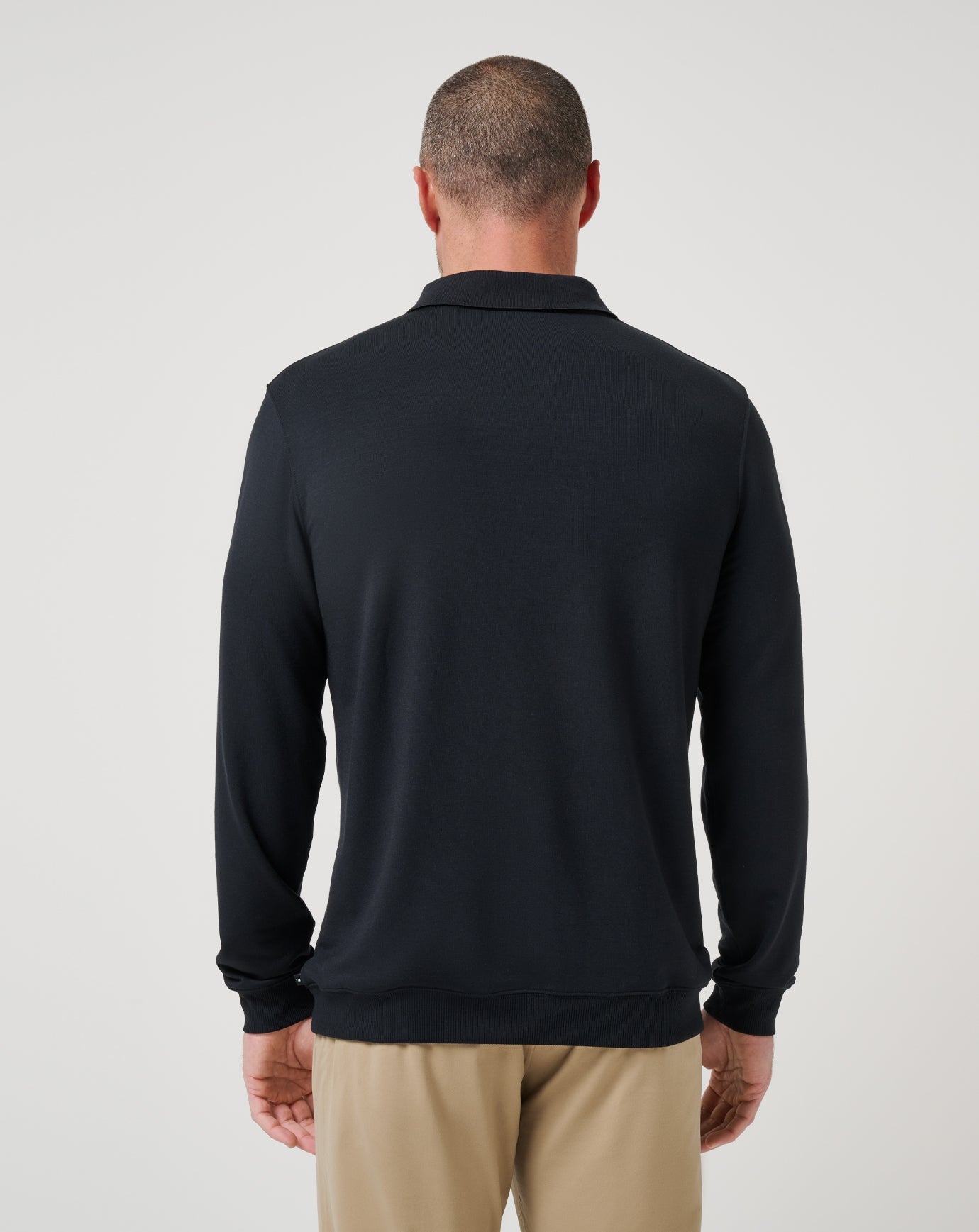 Men Amenities Collar Crew