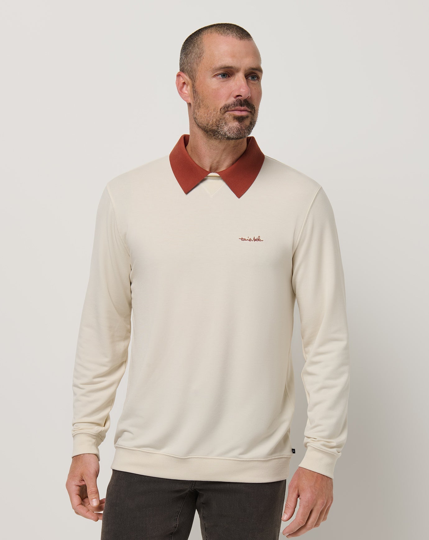 Men Amenities Collar Crew