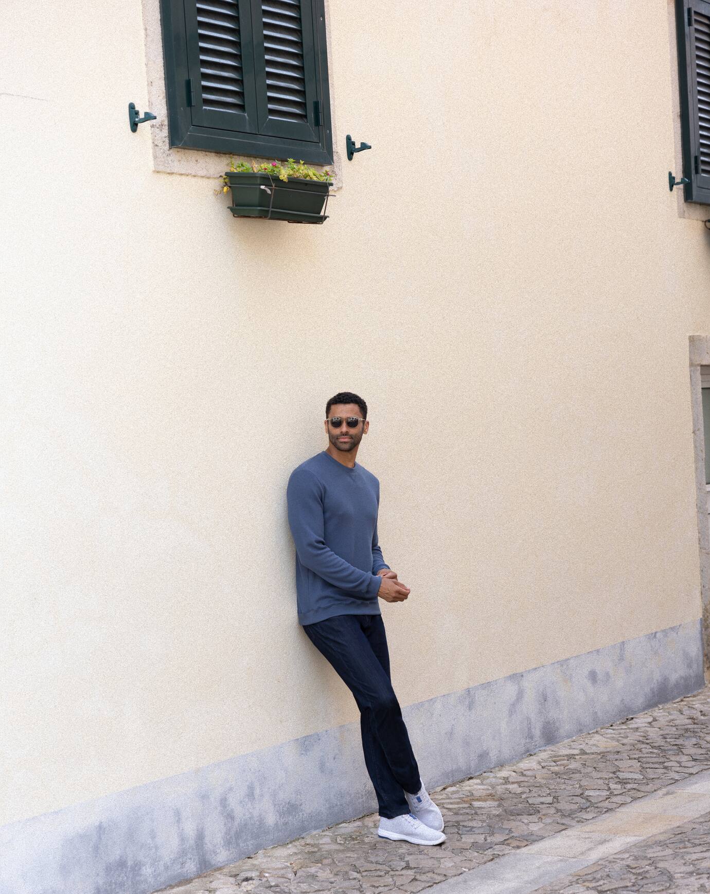 Men Nonrev Long Sleeve Crew