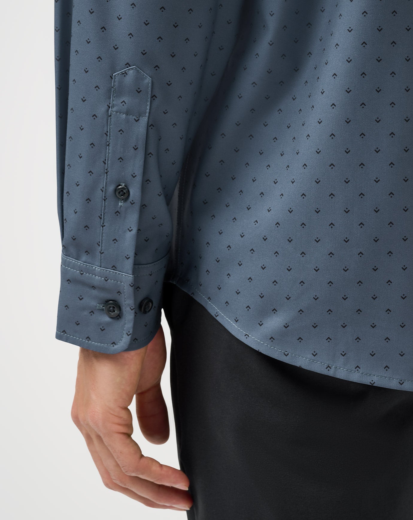 Men Techwoven Tidbits Button-Up