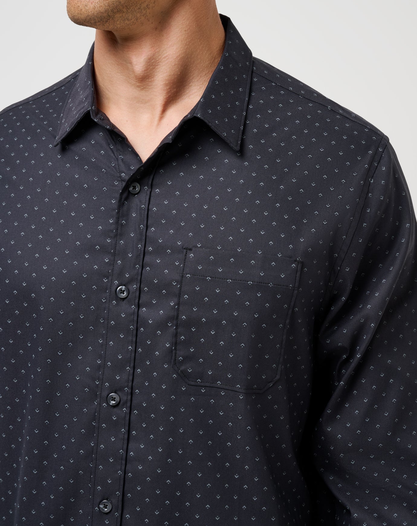 Men Techwoven Tidbits Button-Up
