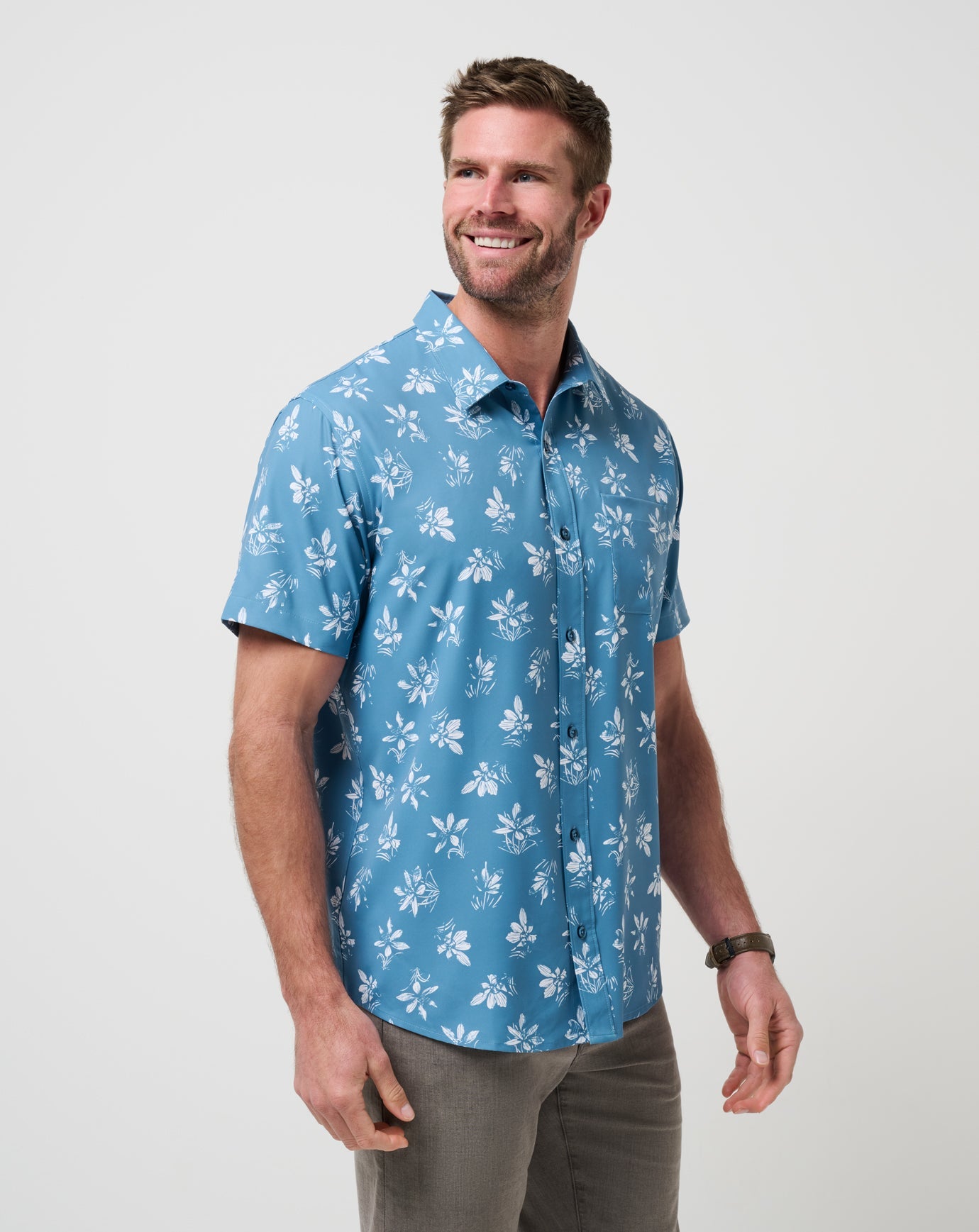 Men Techwoven Seamate Button-Up