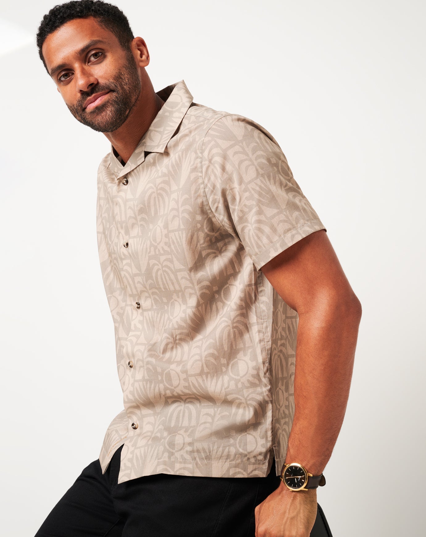 Men Desert Sun Button-Up