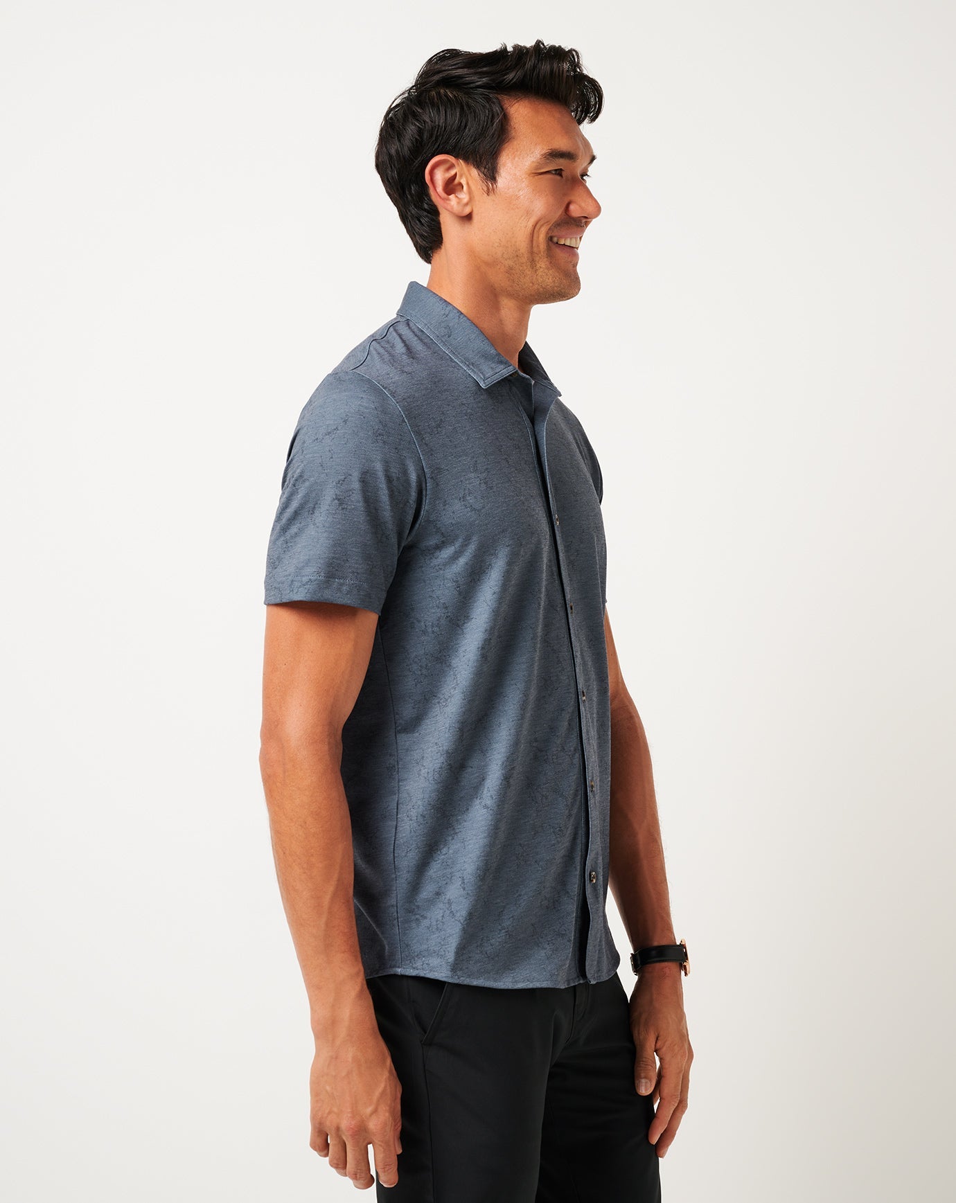 Men Knit Featherweight Tides Button-Up