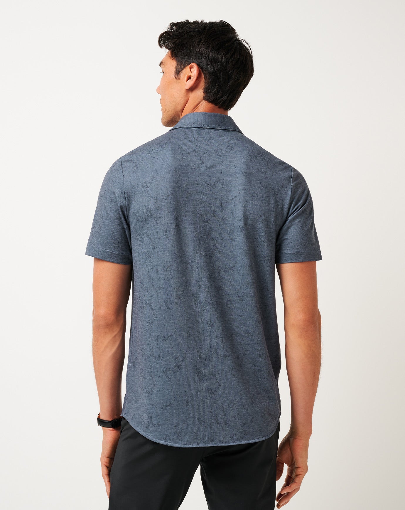 Men Knit Featherweight Tides Button-Up