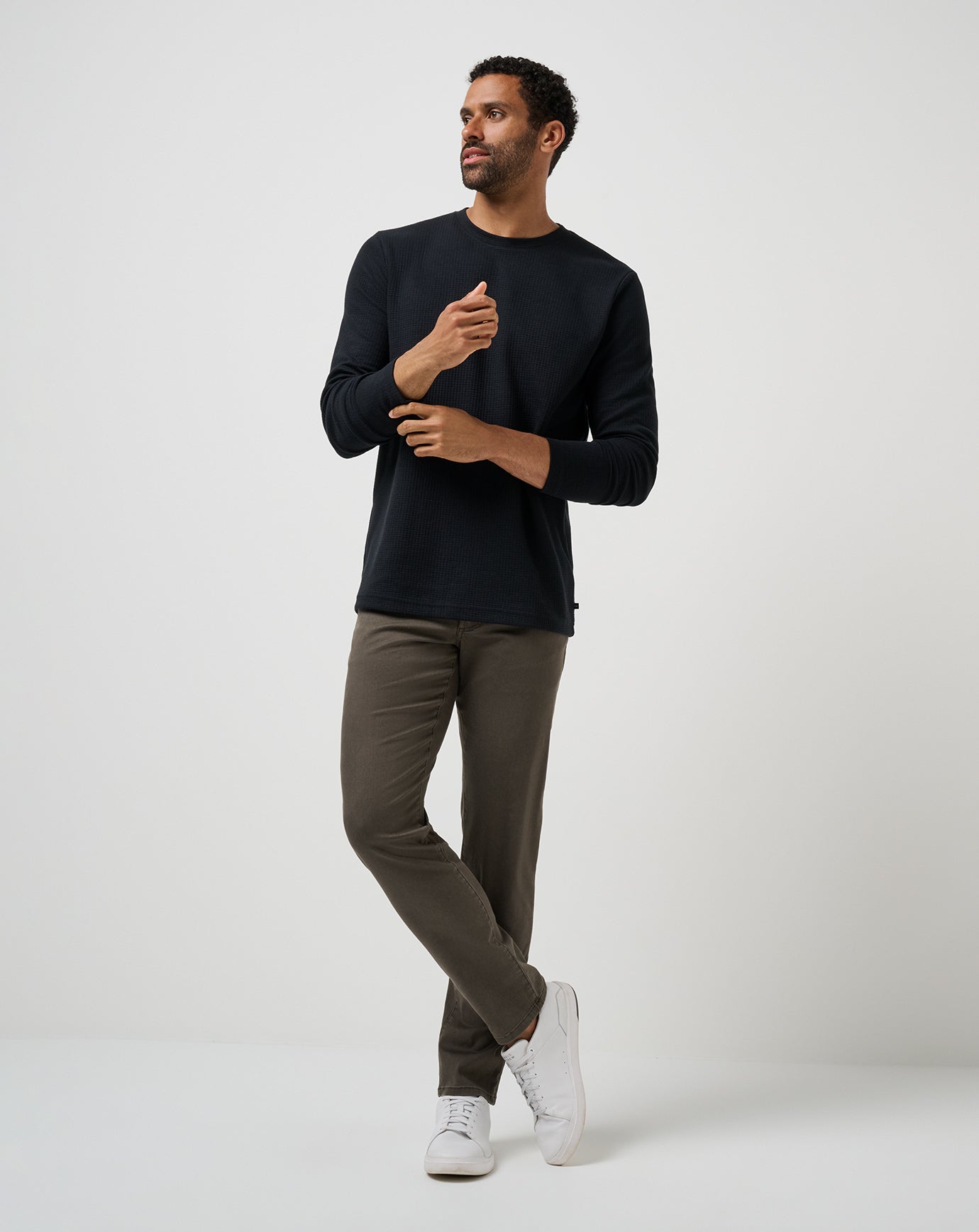 Men Legacy Featherweight Jeans