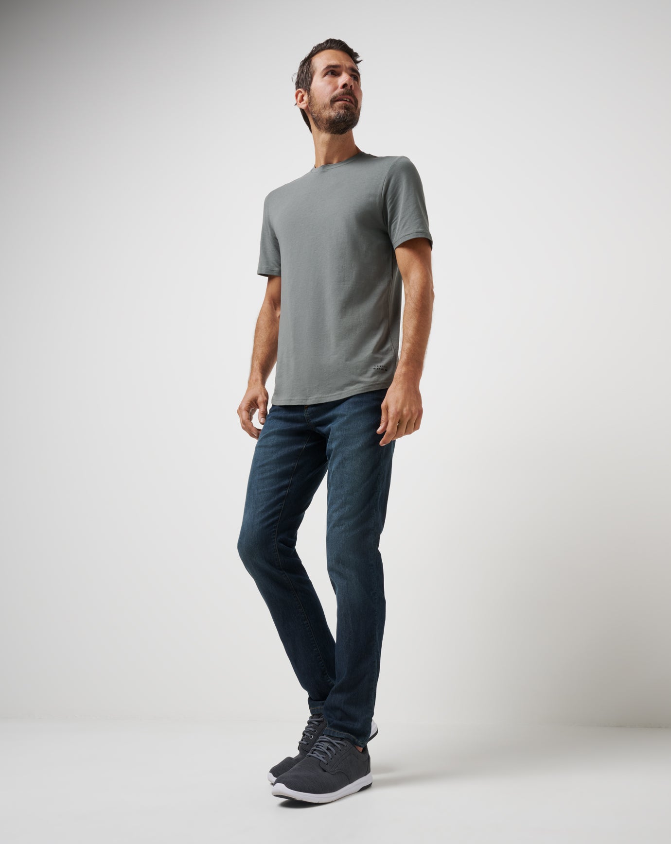 Men Legacy Featherweight Jeans