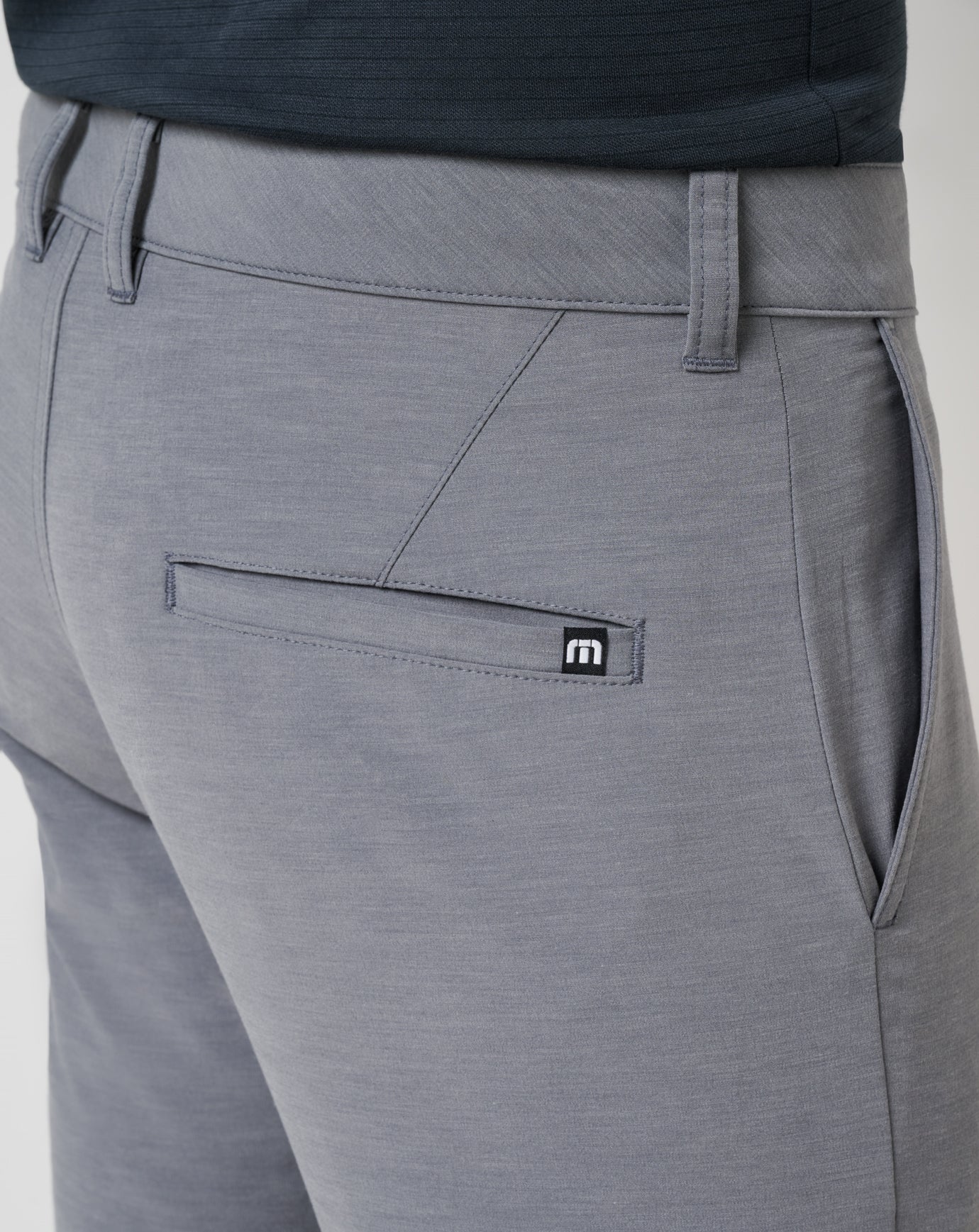 Men|Golf Open To Close Tech Chino Pant