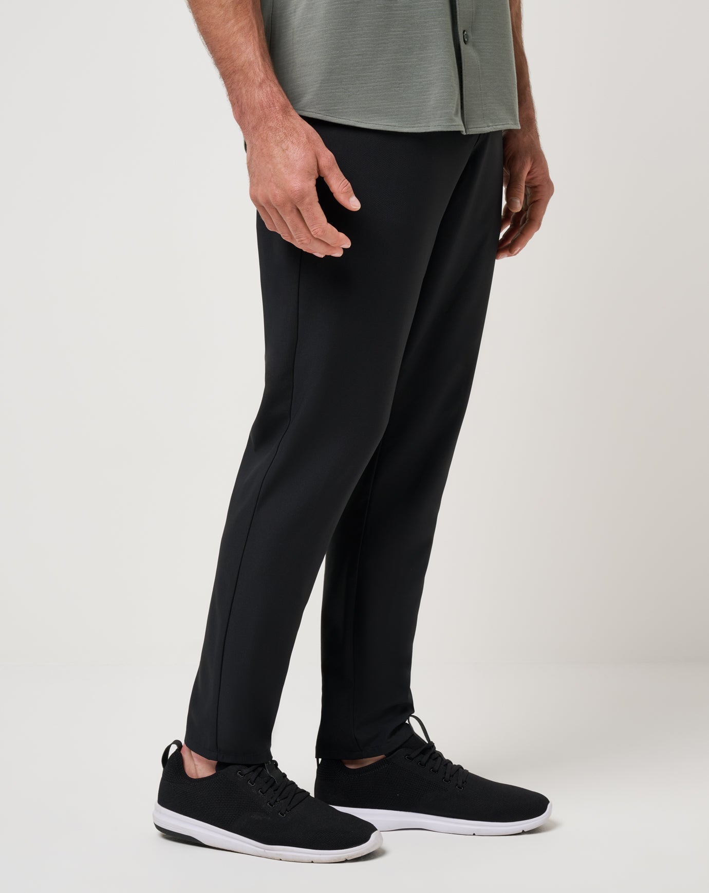 Men Call An Audible Pant
