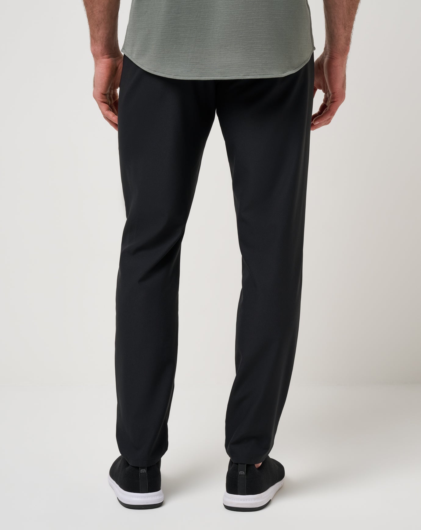 Men Call An Audible Pant