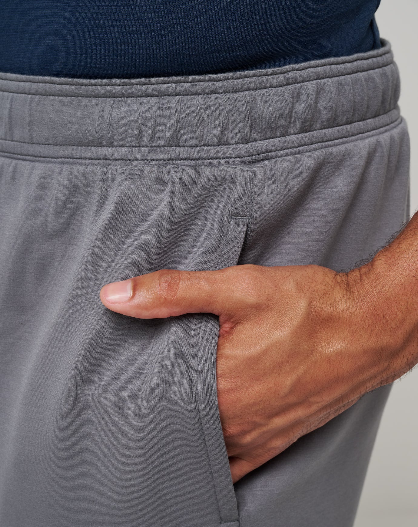 Men Fibercloud Short 8In