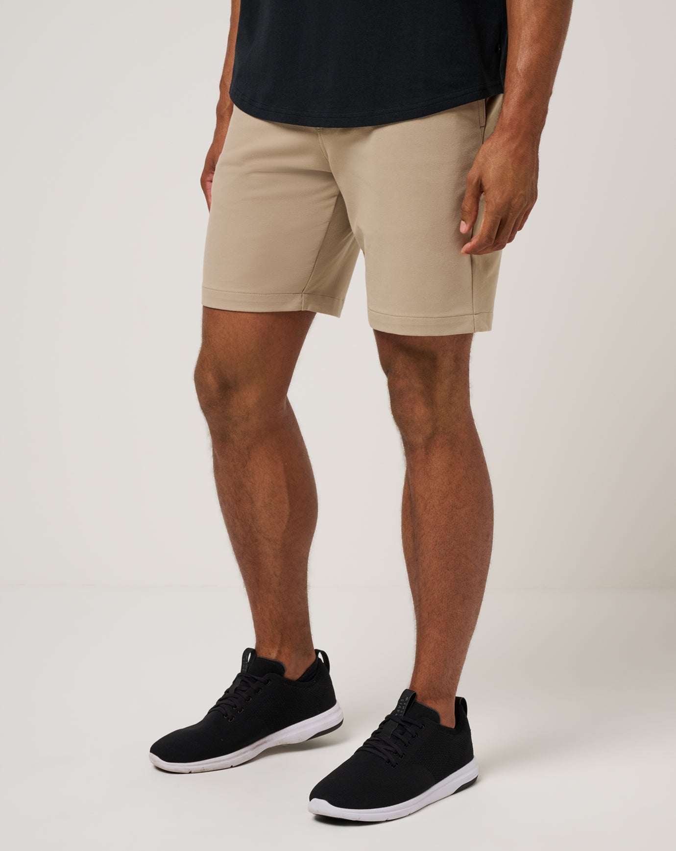 Men Stretchknit Short 8In