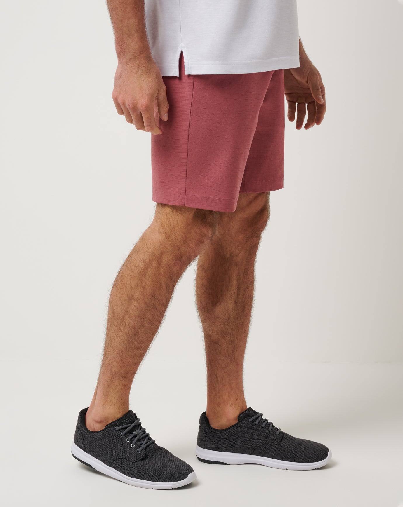 Men Travel Year Short 9In
