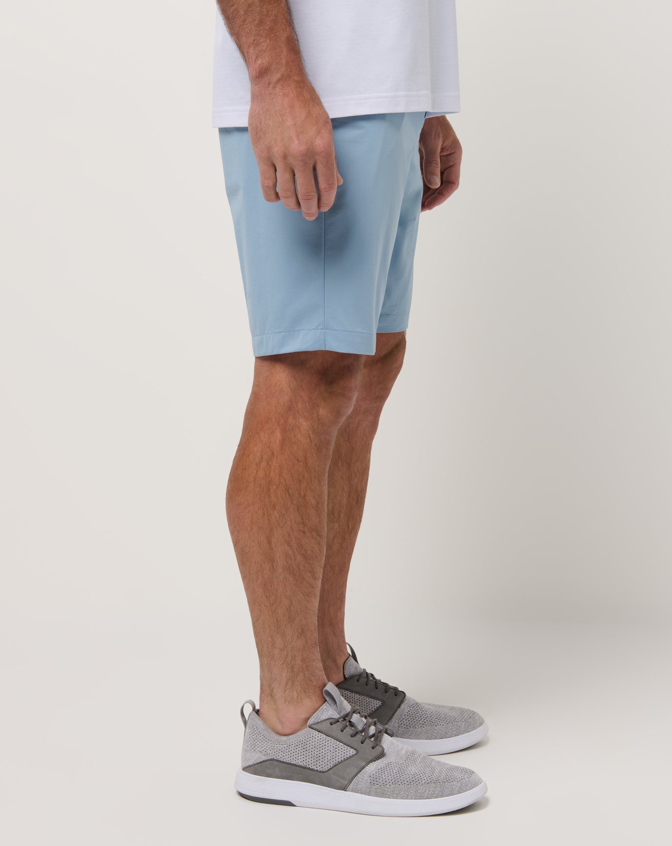 Men Tech Knit Short 9In