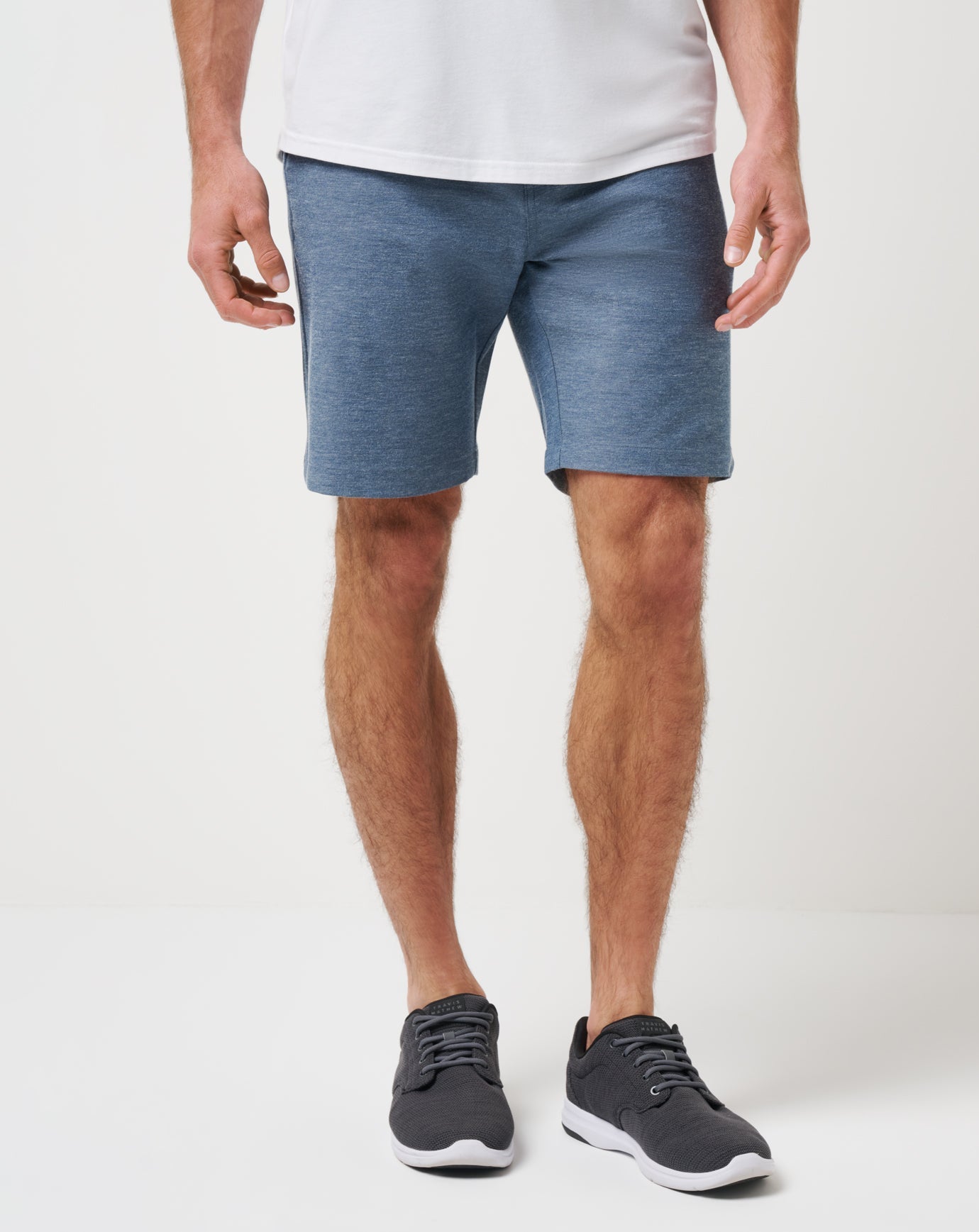 Men Adirondack Short 9In