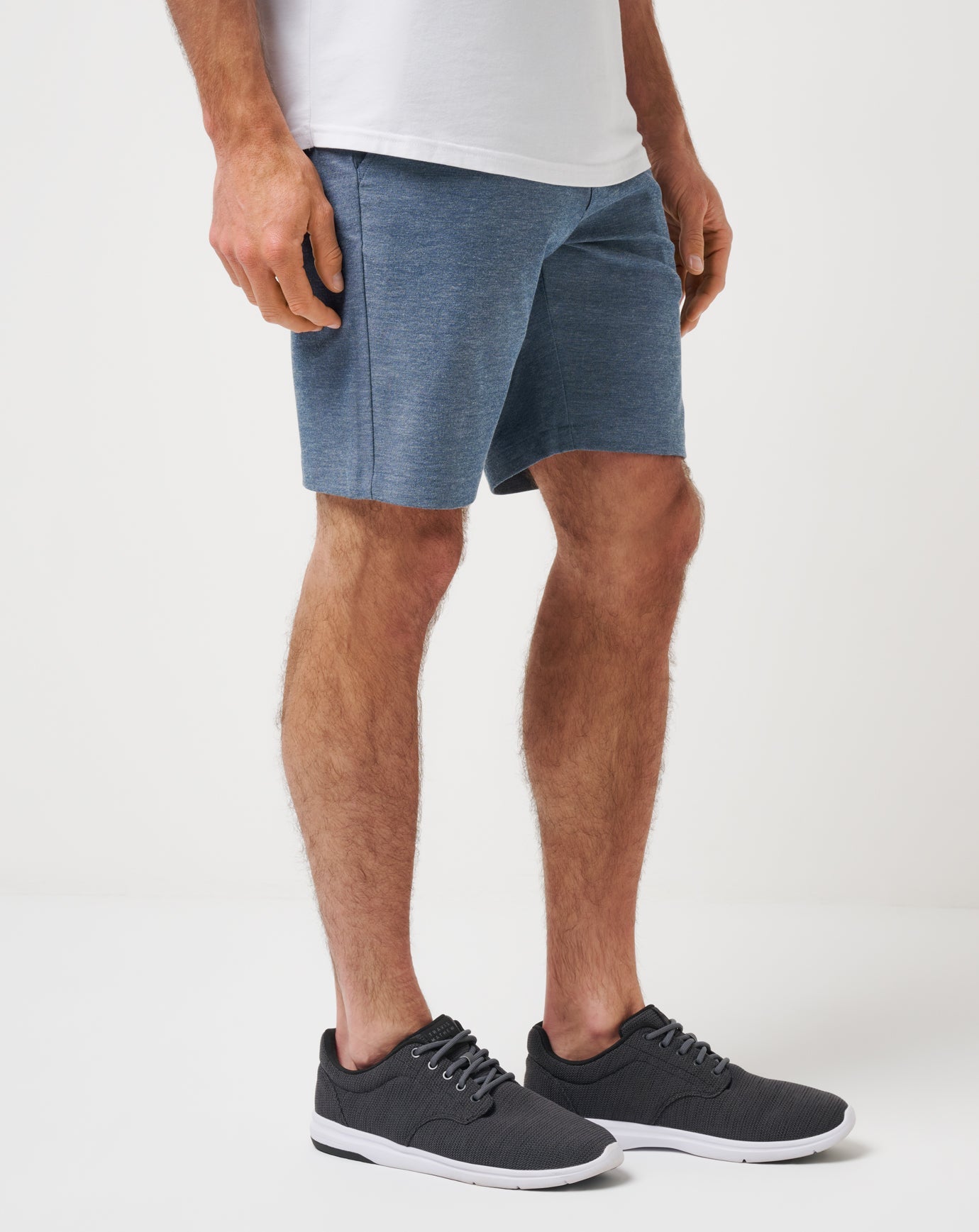 Men Adirondack Short 9In