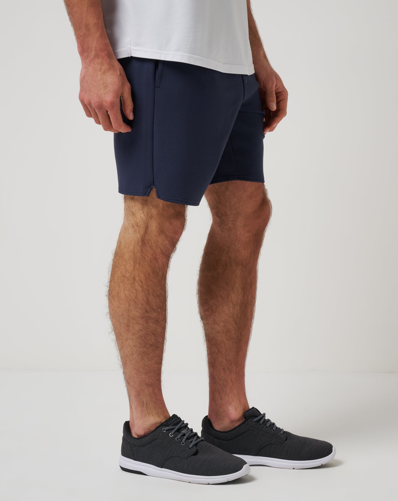Men Fibercloud Short 8In