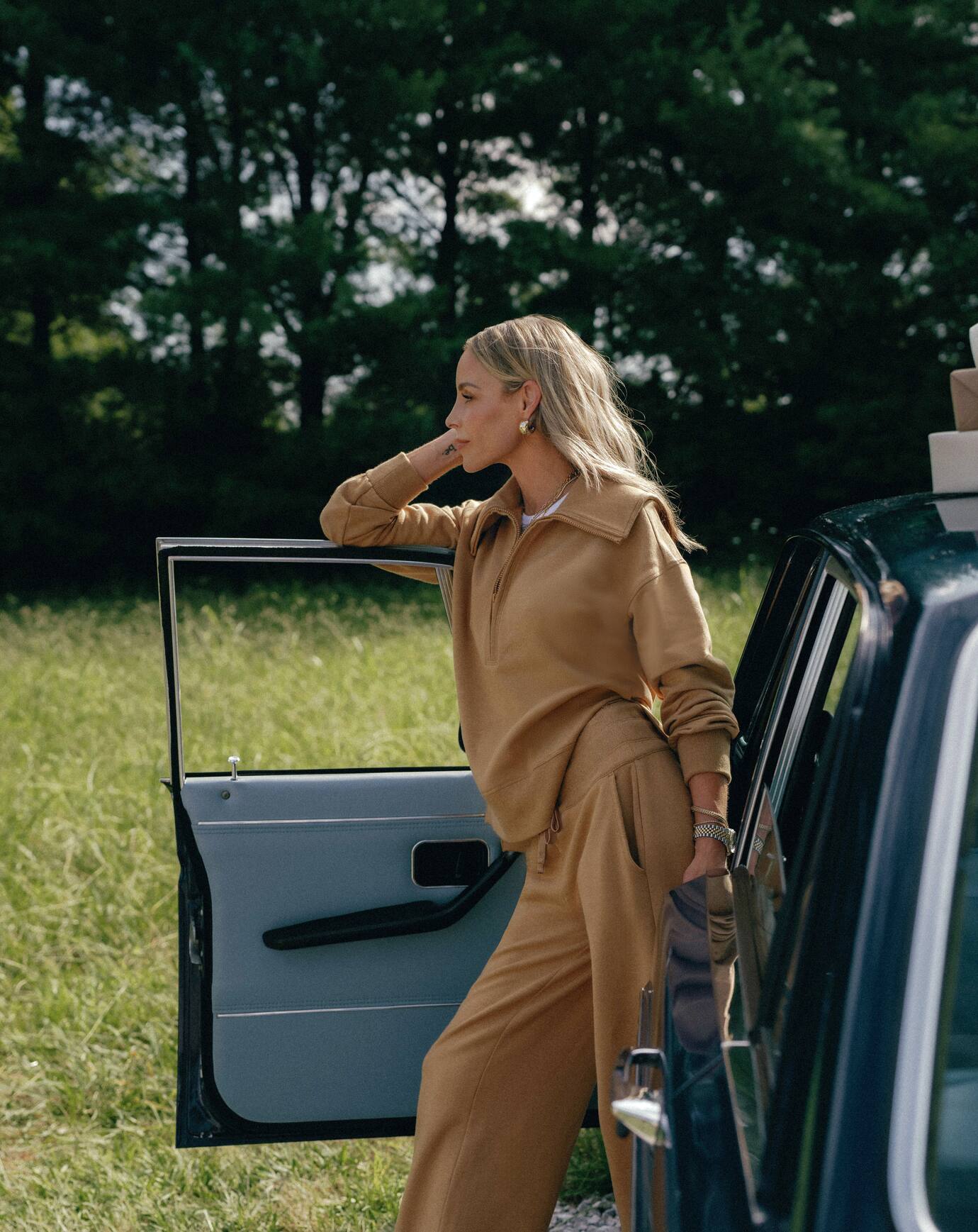 Women Save The Day Cloud Half Zip 2.0
