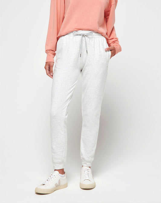 Women Cloud Fleece Jogger